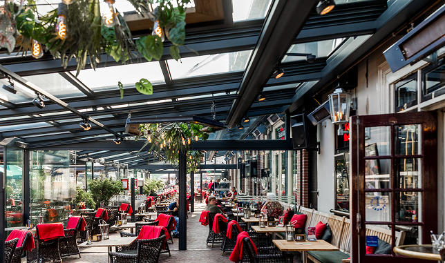 arkayu glass retractable roof for a restaurant 4