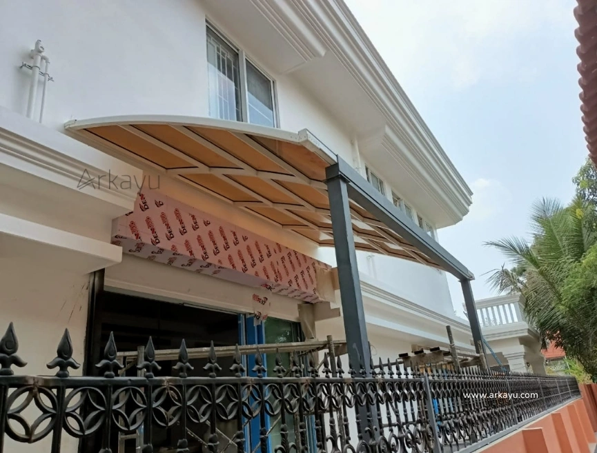Arkayu polycarbonate pergola