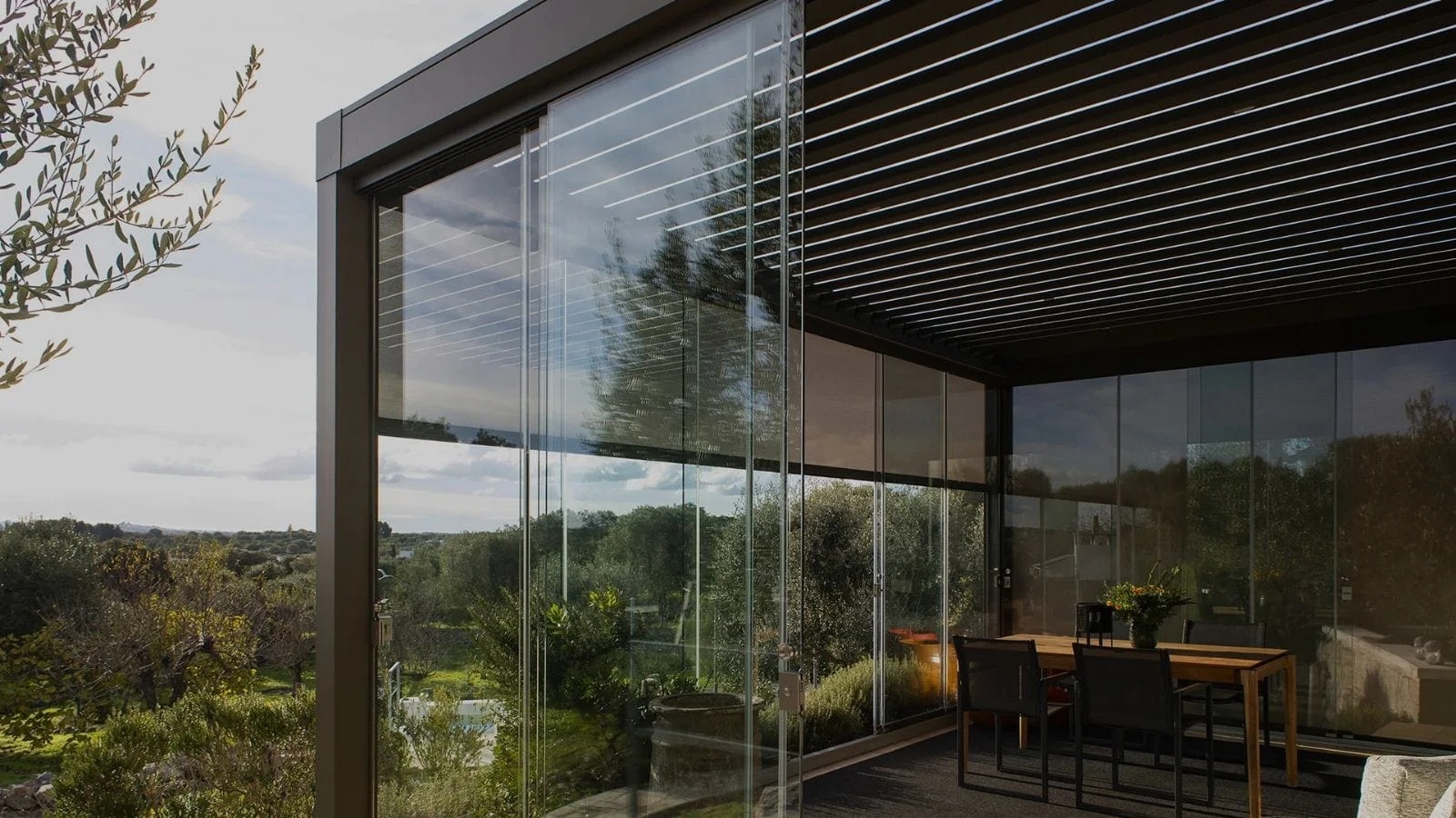 Arkayu bioclimatic louvered retractable roof 17