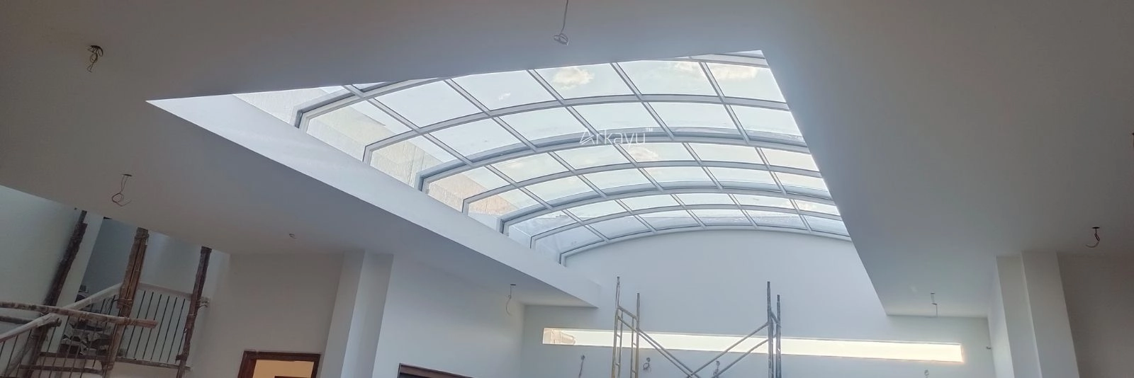 Arkayu-polycarbonate-retractable-roof