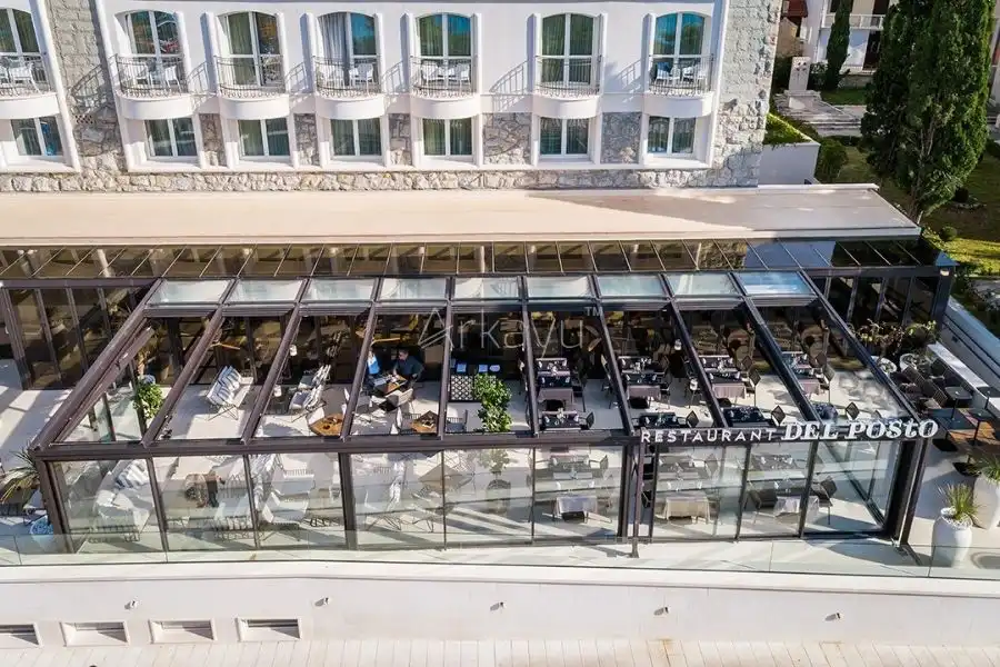 arkayu glass retractable roof