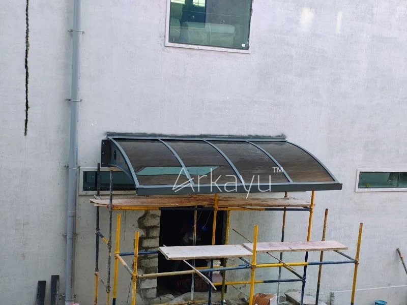 Arkayu polycarbonate pergola