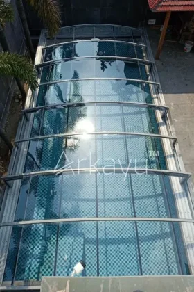 Arkayu swimming pool retractable enclosure